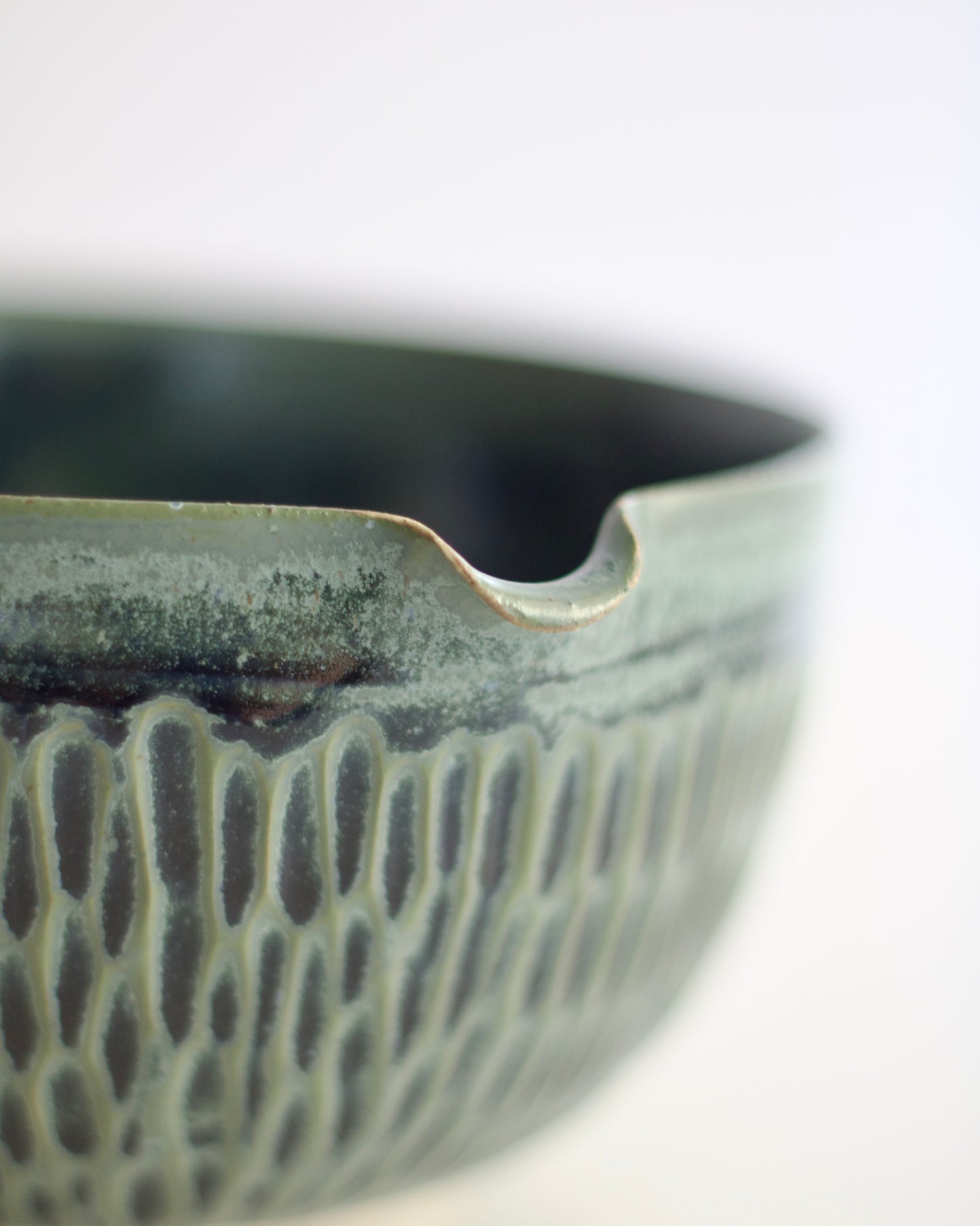 Konjou Carved Katakuchi