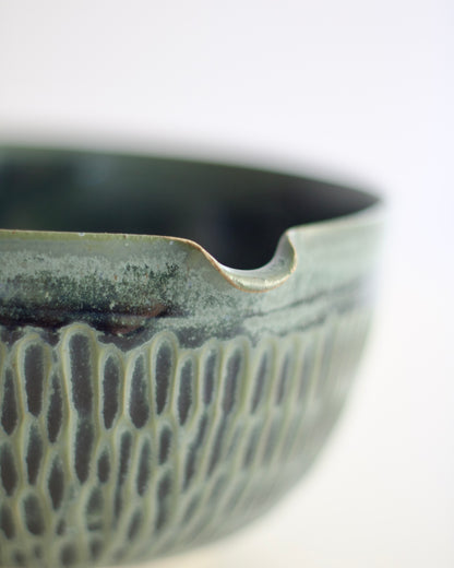 Konjou Carved Katakuchi